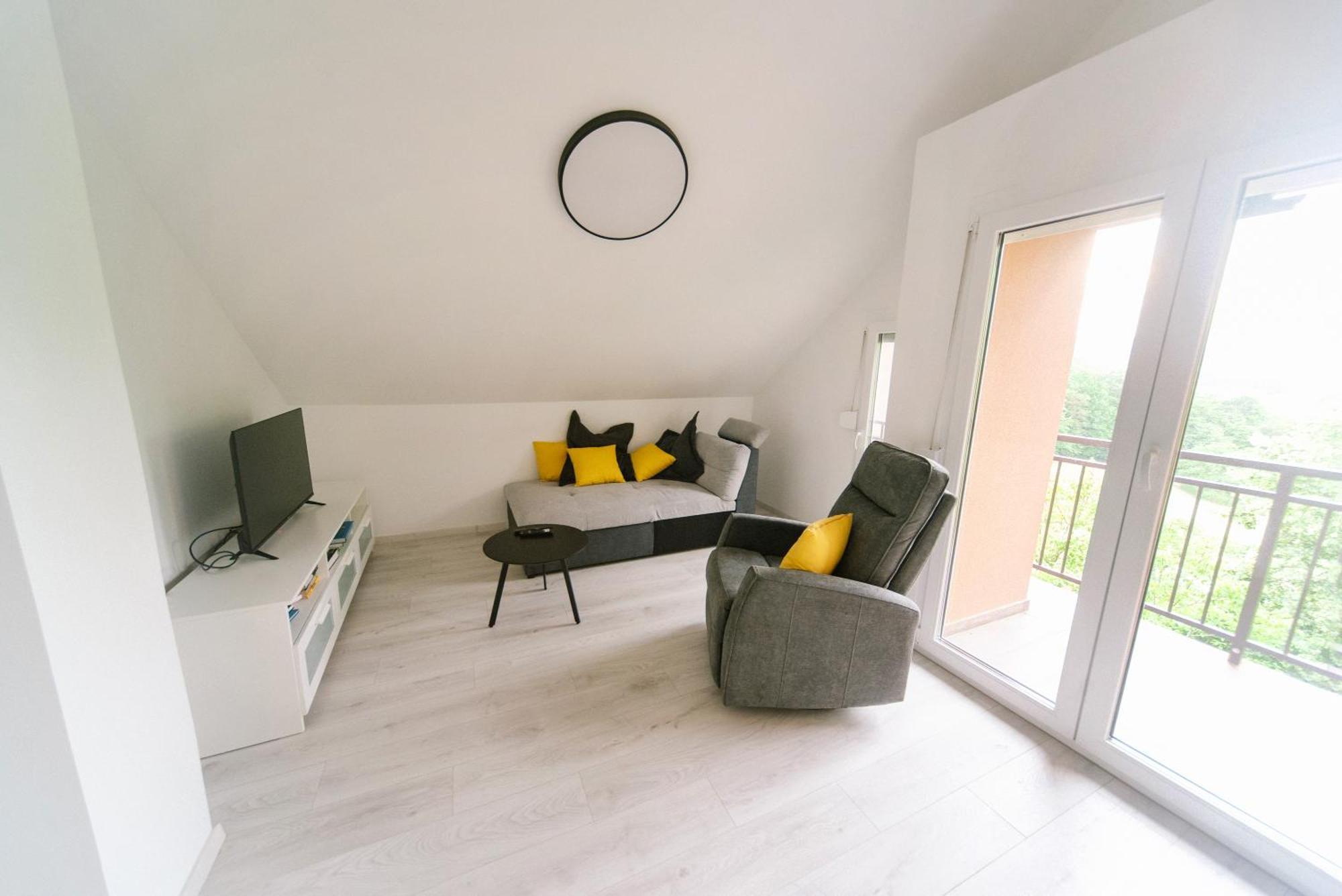 Apartma Ro-Ze Apartment Bistrica ob Sotli Luaran gambar