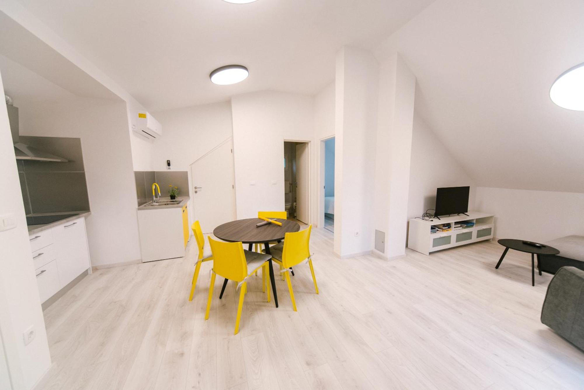 Apartma Ro-Ze Apartment Bistrica ob Sotli Luaran gambar